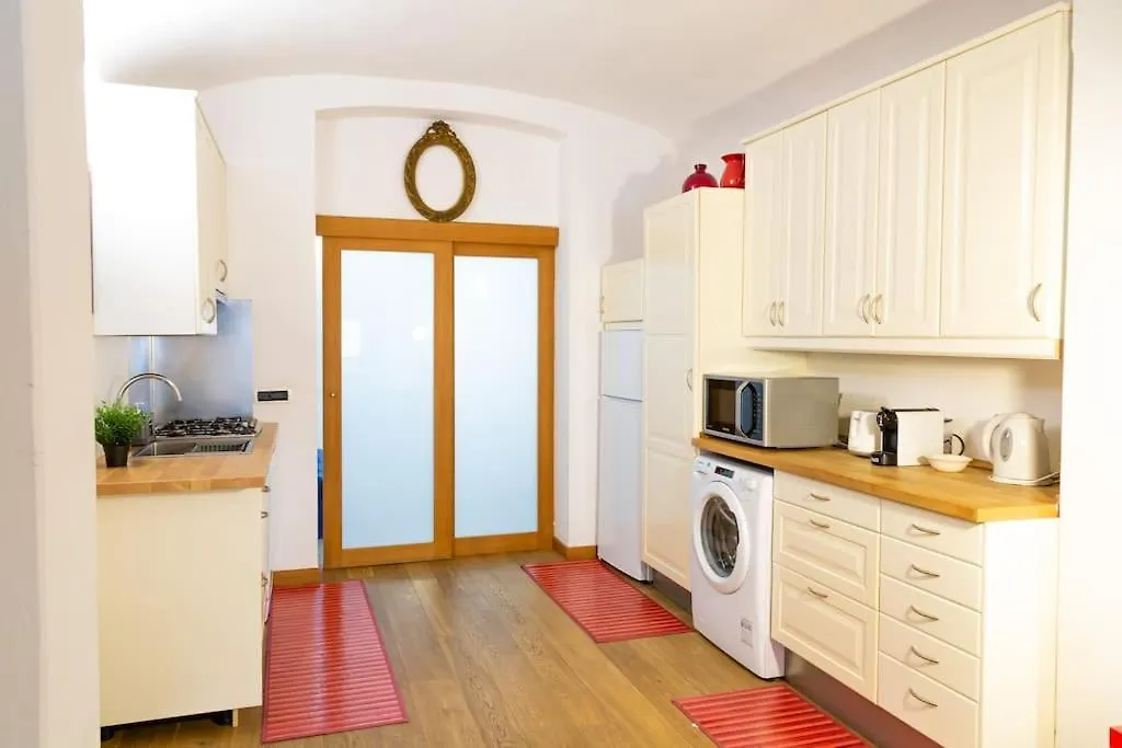 Centro Storico Ognissanti Apartment Florence